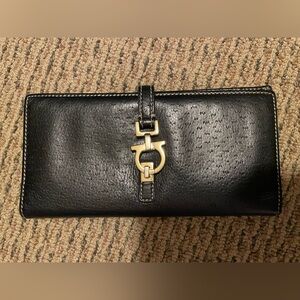 Authentic) Salvatore Ferragamo Wallet